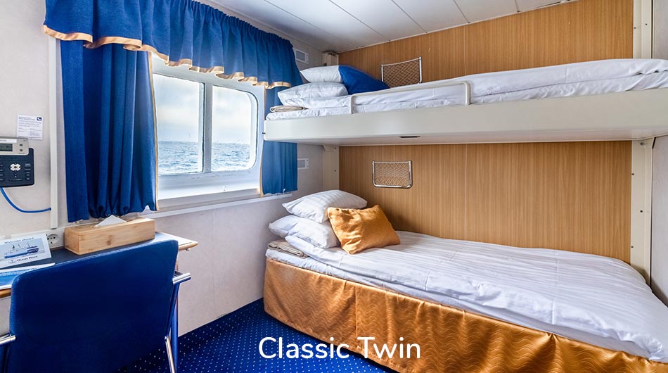 Classic Twin Cabin Classic Twin Cabin