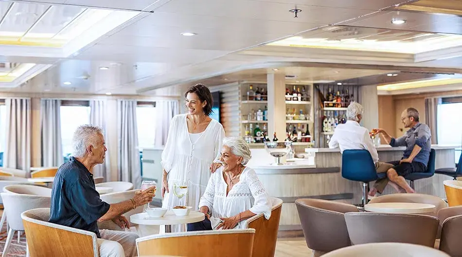 PANORAMA-BAR-LOUNGE-MODEL-12557670_1 PANORAMA-BAR-LOUNGE-MODEL-12557670_1