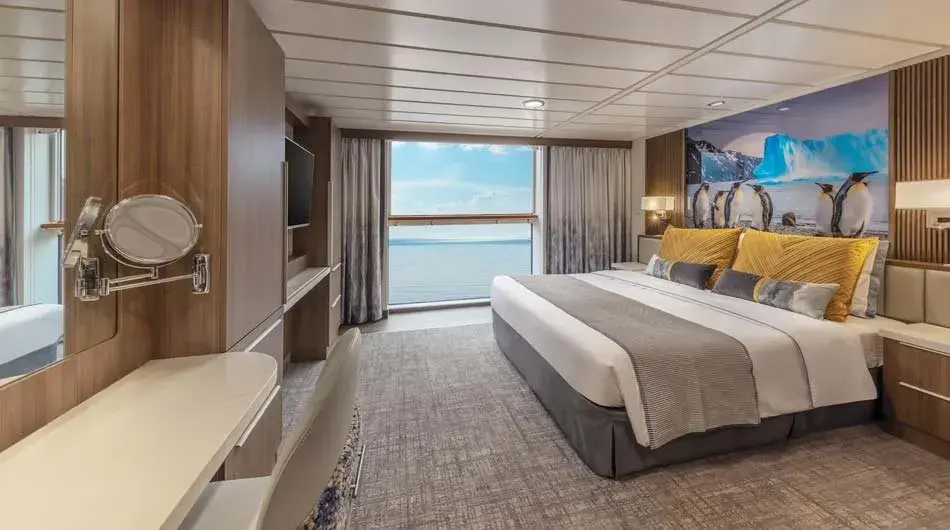 Sylvia-Earle-Aurora-Stateroom-Superior Sylvia-Earle-Aurora-Stateroom-Superior