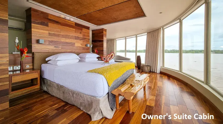 Delfin-III-owners-suite Delfin-III-owners-suite