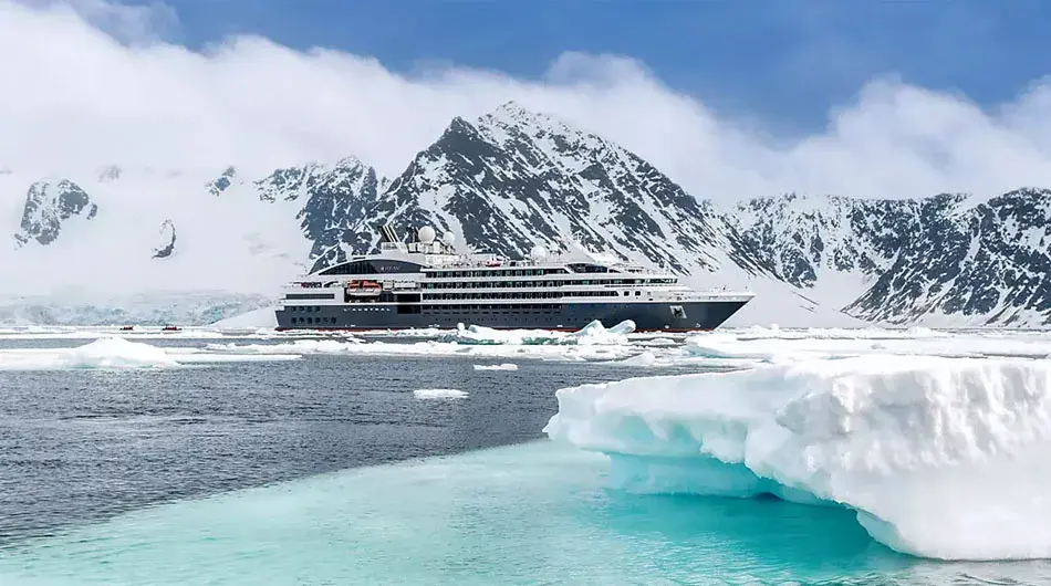 L'Austral Ship L'Austral Ship Exterior