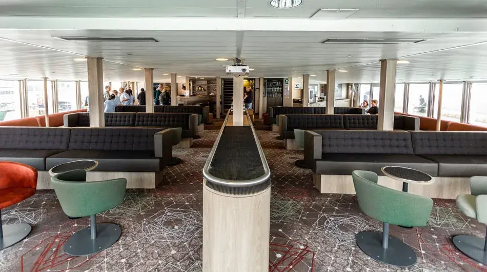 Plancius Observation Lounge: ctsy of Oceanwide Expeditions Plancius Observation Lounge