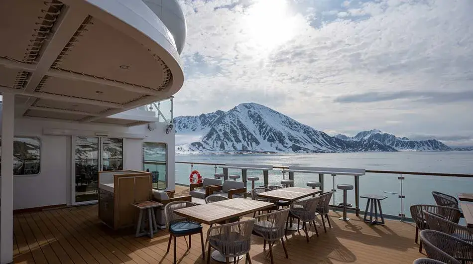 albatros-oa-bbq-deck-2 albatros-oa-bbq-deck-2