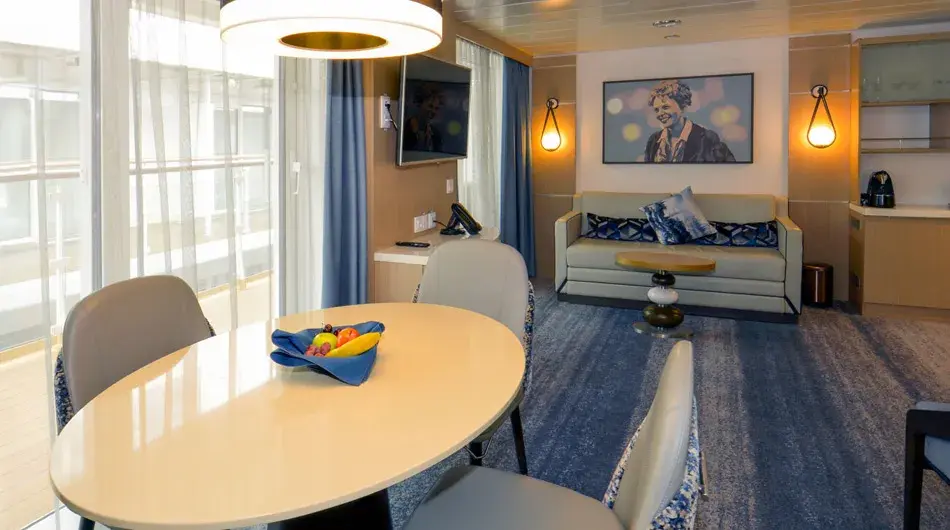 Ocean Explorer Owner's Suite Ocean Explorer Owner's Suite Interior