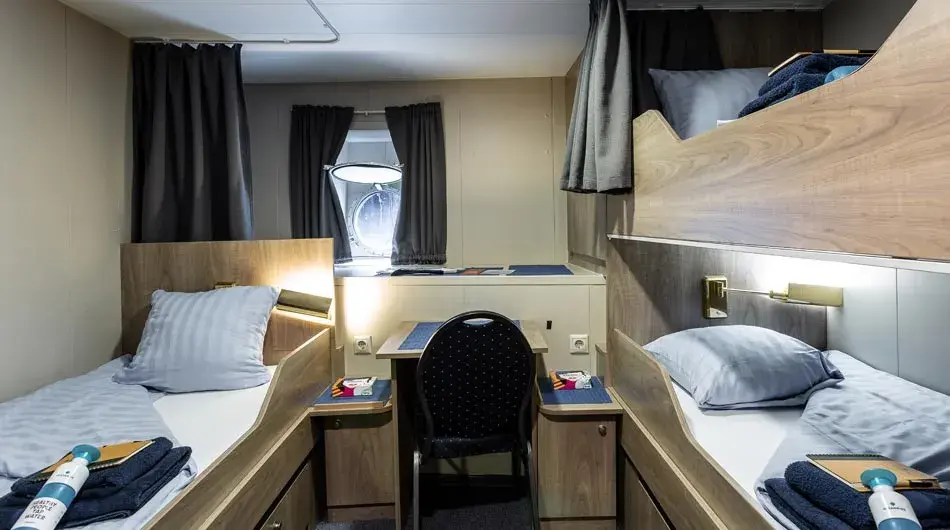 Plancius triple cabin: ctsy of Oceanwide Expeditions Plancius triple cabin