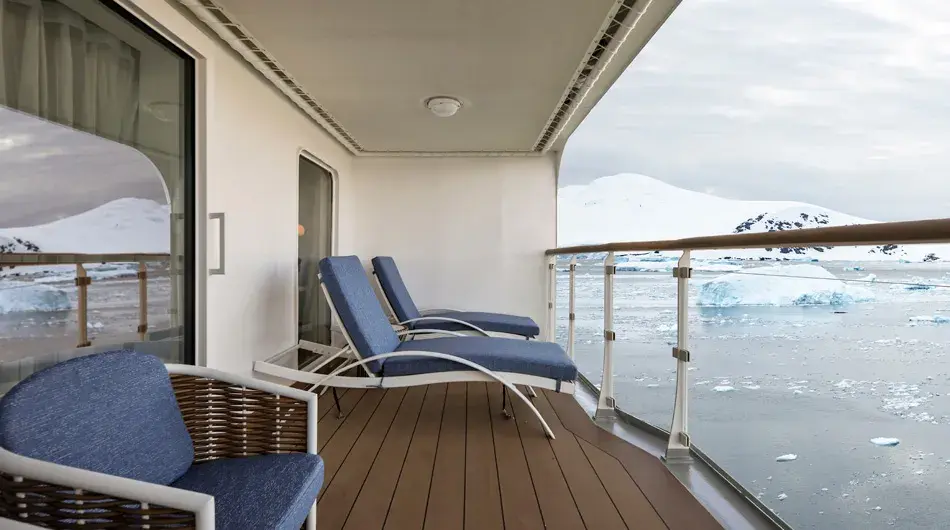 Douglas Mawson Junior Suite - balcony Douglas Mawson Junior Suite - balcony