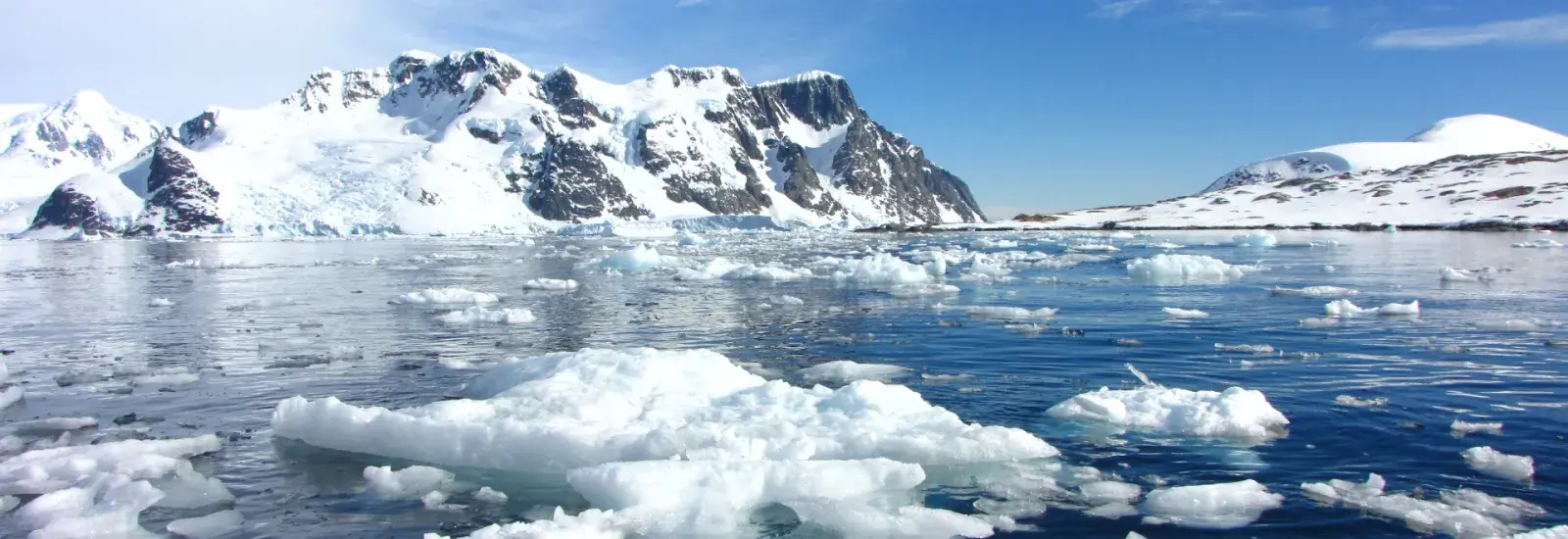 Antarctica_Scenery_Mountains-14.jpg Antarctica_Scenery_Mountains-14.jpg