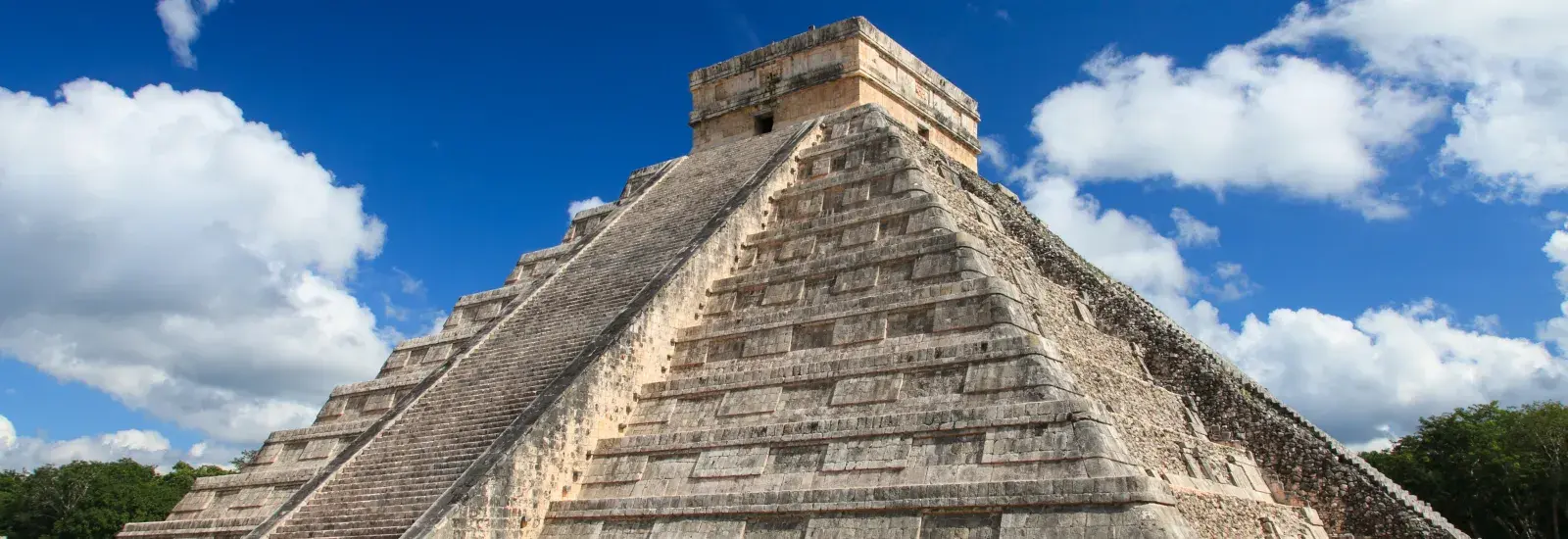 Chichen_Itza_shutterstock.jpg Chichen_Itza_shutterstock.jpg