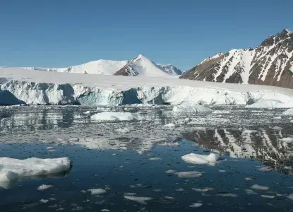 Mirrored%20Antarctica_0%20%282%29.jpg Mirror image of ice and mountains in Antarctica onboard Ocean Nova expedition cruise)