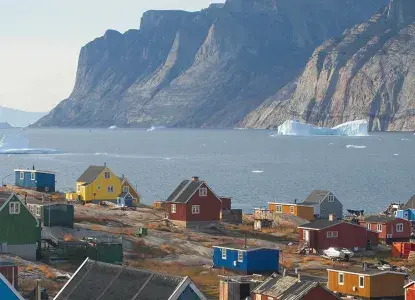 Greenland_nosnow_1920x660.jpg Arctic landscape