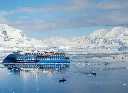 How to Compare Antarctica Cruise Ships: A Simple Guide How to Compare Antarctica Cruise Ships: A Simple Guide